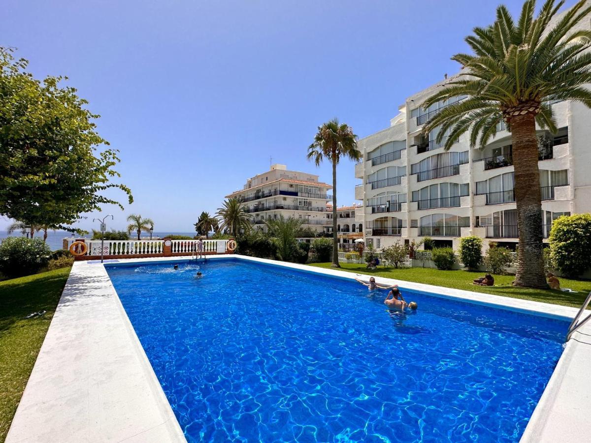 Carabeo 26 Boutique Studio Casasol Nerja Extérieur photo